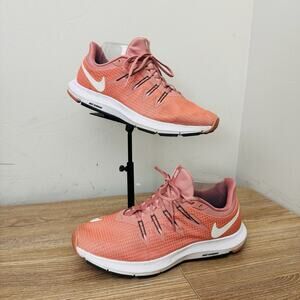 Nike Quest Pink Running Shoes Women’s Size 8